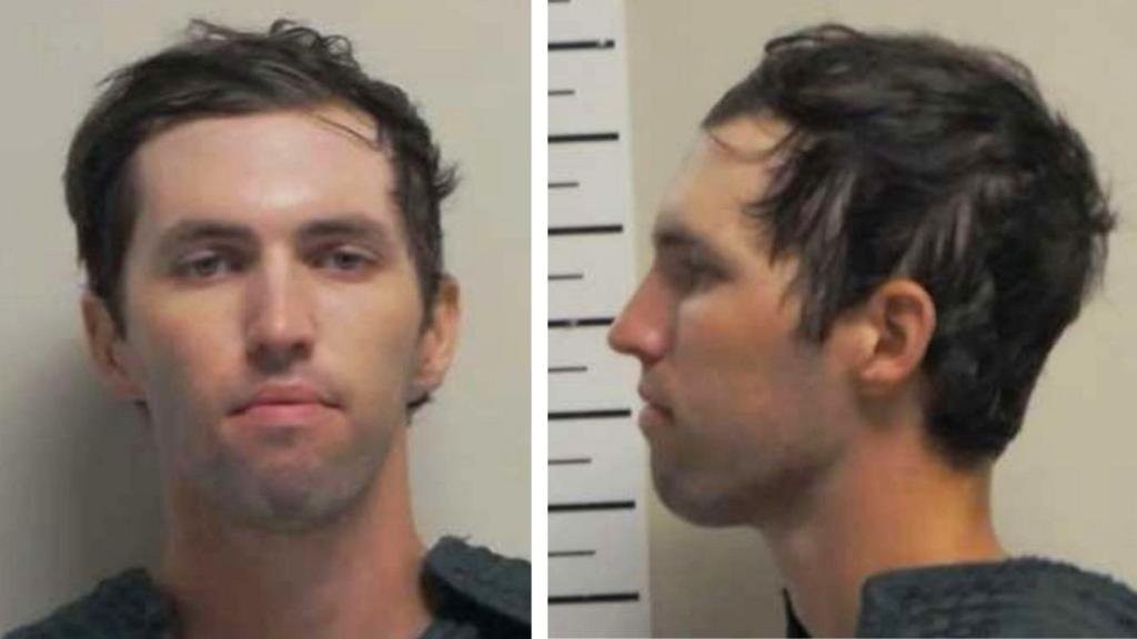 ට්‍රම්ප්ගේ සමීපතමයෙක් වන චාලි කර්ක් ඝාතනයේ සැකකරු අත්අඩංගුවට