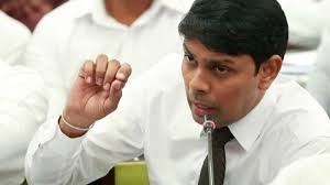 රාමනාදන් අර්ච්චුනා අත්අඩංගුවට